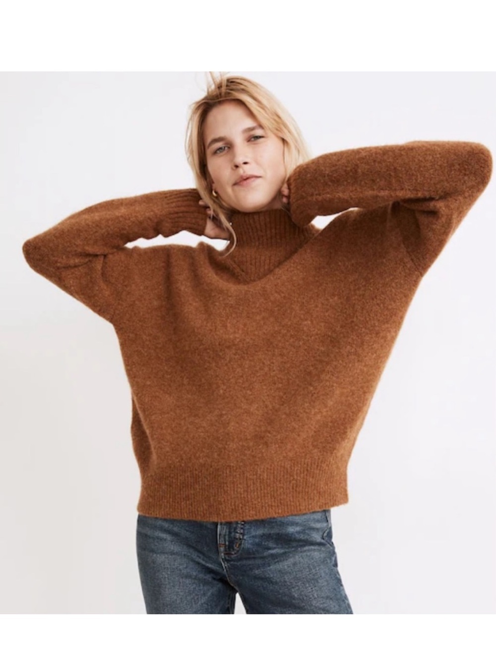 Madewell Dillon Mockneck Pullover Sweater in a heathered cumin color